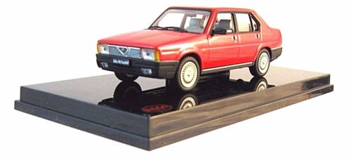 Alfa Romeo-90 Super Berlina 1.8 Year 1984 Red, Pego 1:43